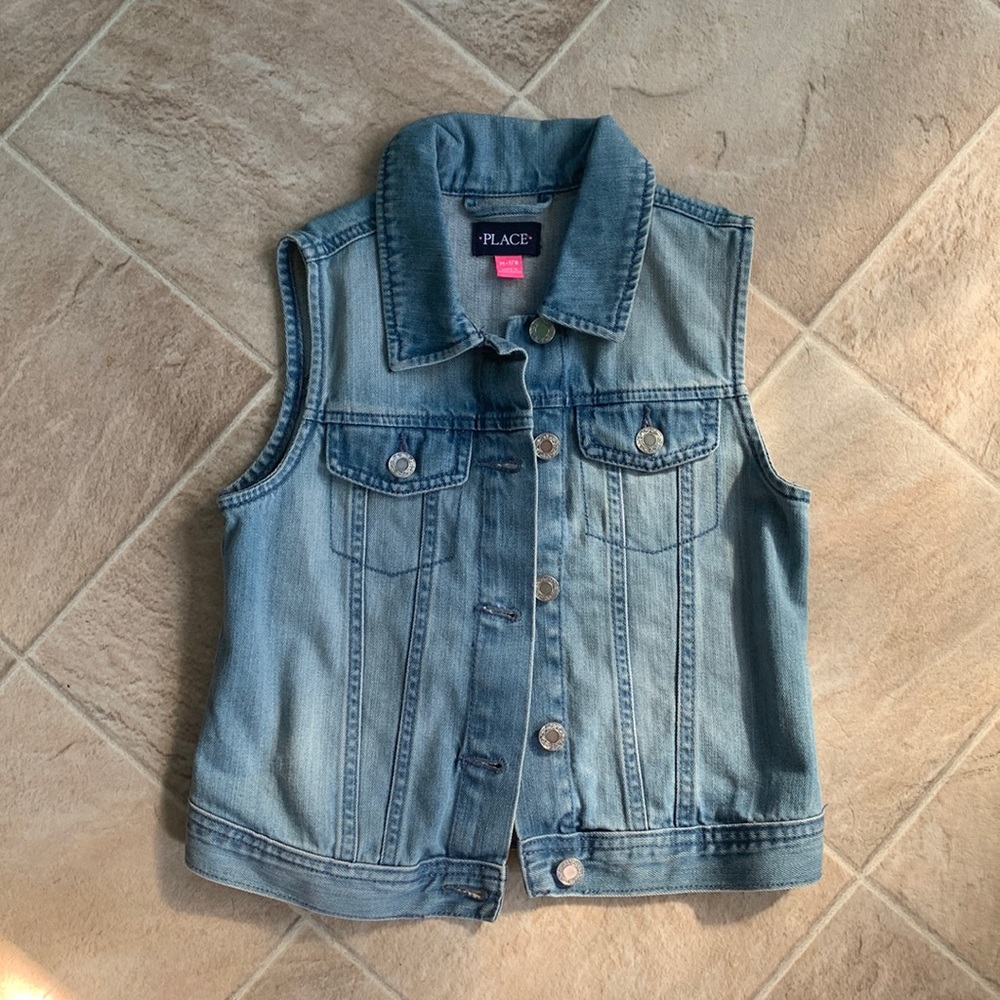 Childrens Place denim vest. Size 7/8. Like new.